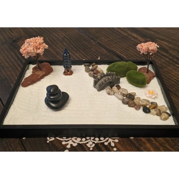 New Zen Garden Kit 11x8in. Beautiful Japanese Decor Mini Rock Garden Gift Set - Picture 2 of 3